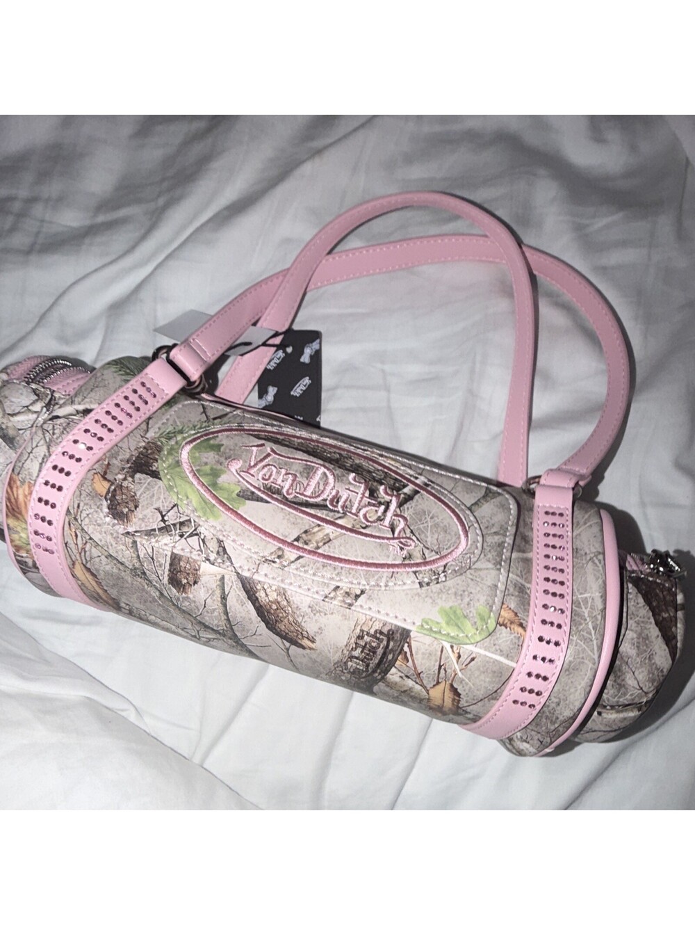 NEWEST STYLE Von Dutch Barrel Bag w/ pockets Pink Tree Camo Handles Zip Logo
